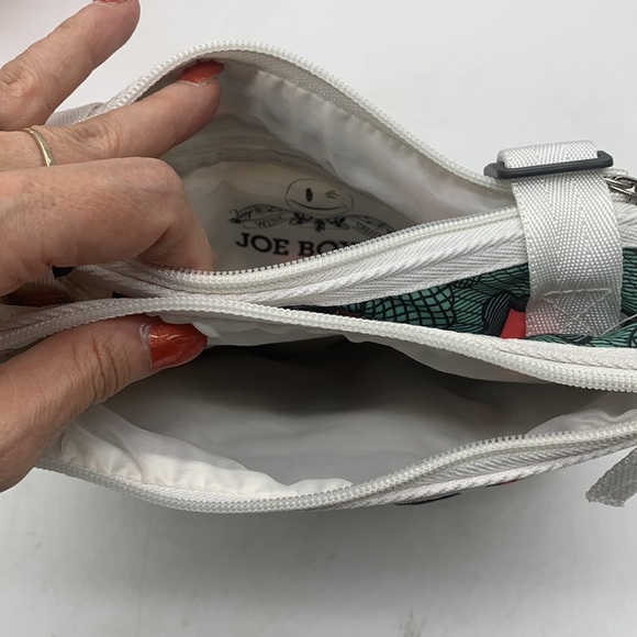 Joe Boxer Green White Rainbow Print Nylon Crossbody Bag MCB4409G - Picture 10 of 12